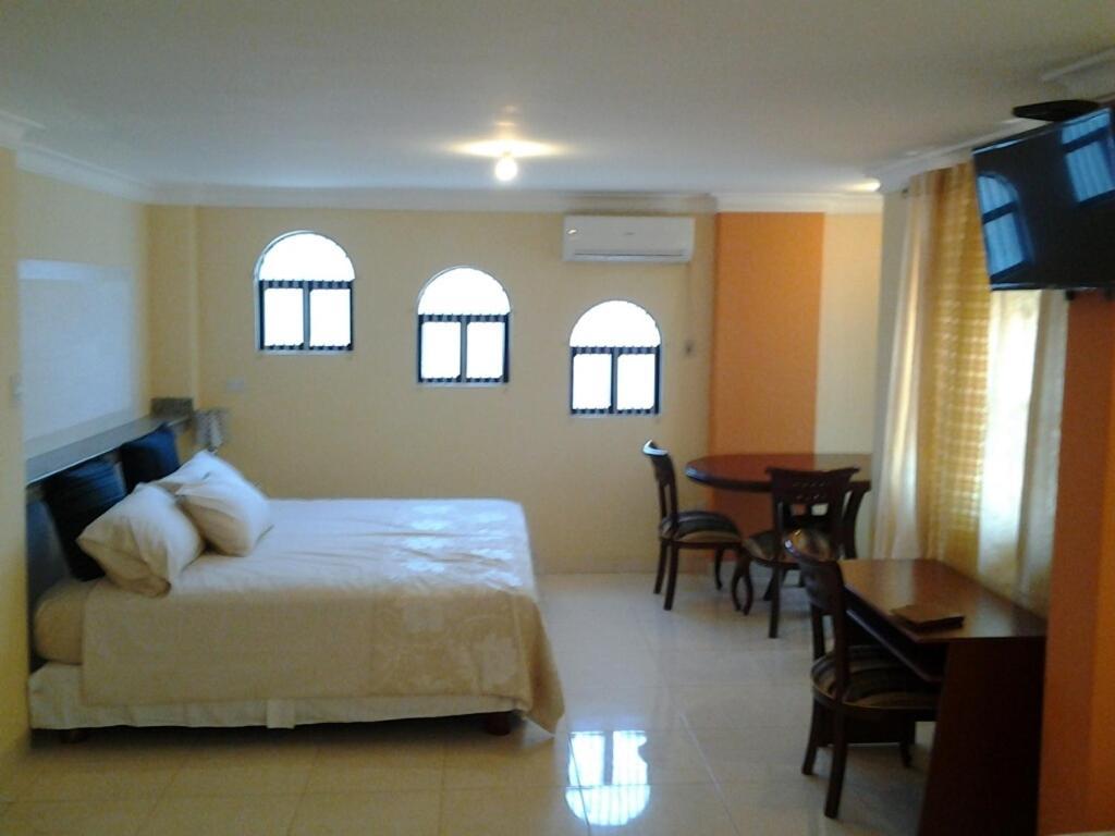 Suites La Rosa Guayaquil Buitenkant foto